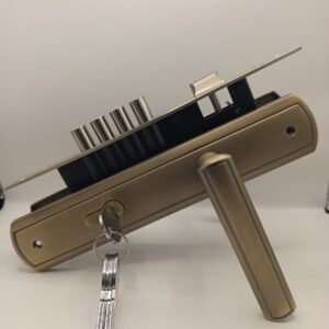 Fealty 4 pin 785 steel door lock