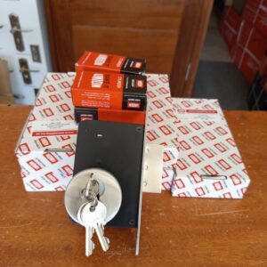 Union Cylinder Deadlock